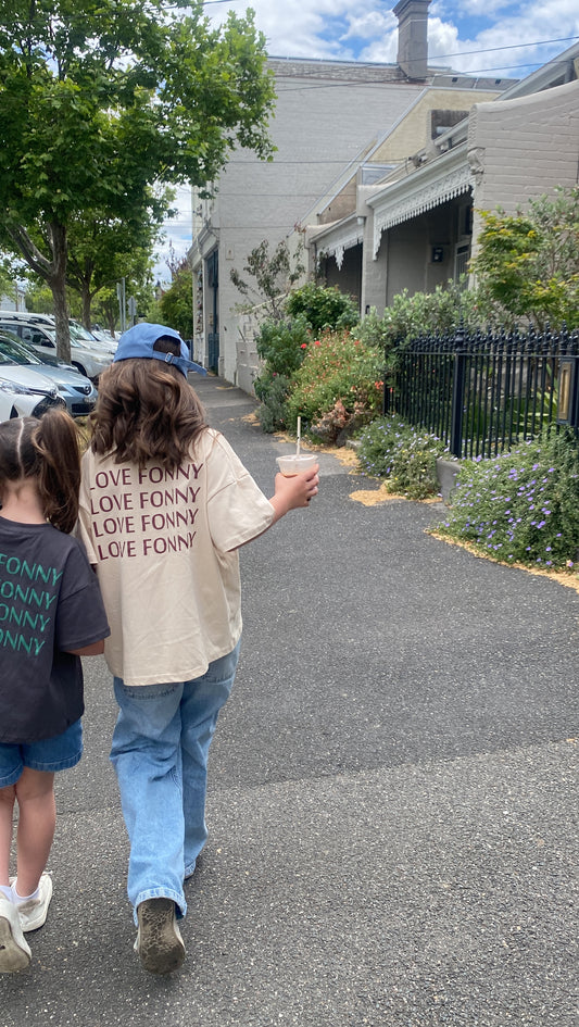 LOVE FONNY Tee - Beige
